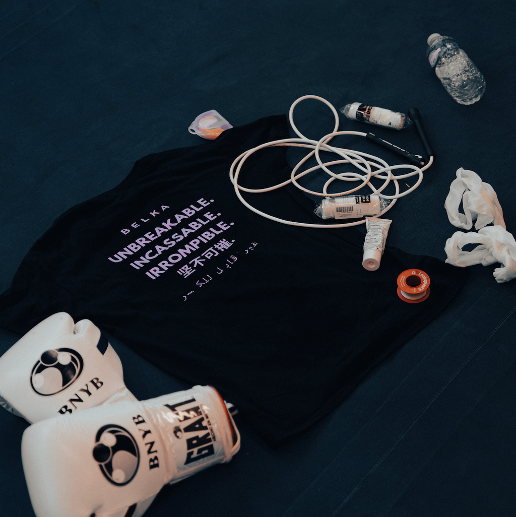 T-shirt UNBREAKABLE